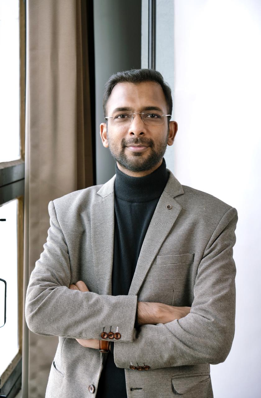 Dr Abhishek Khandelia